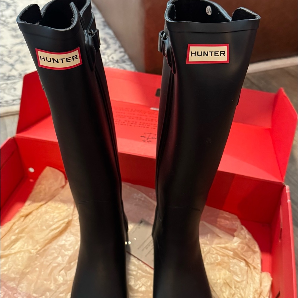 Black hunter original boots